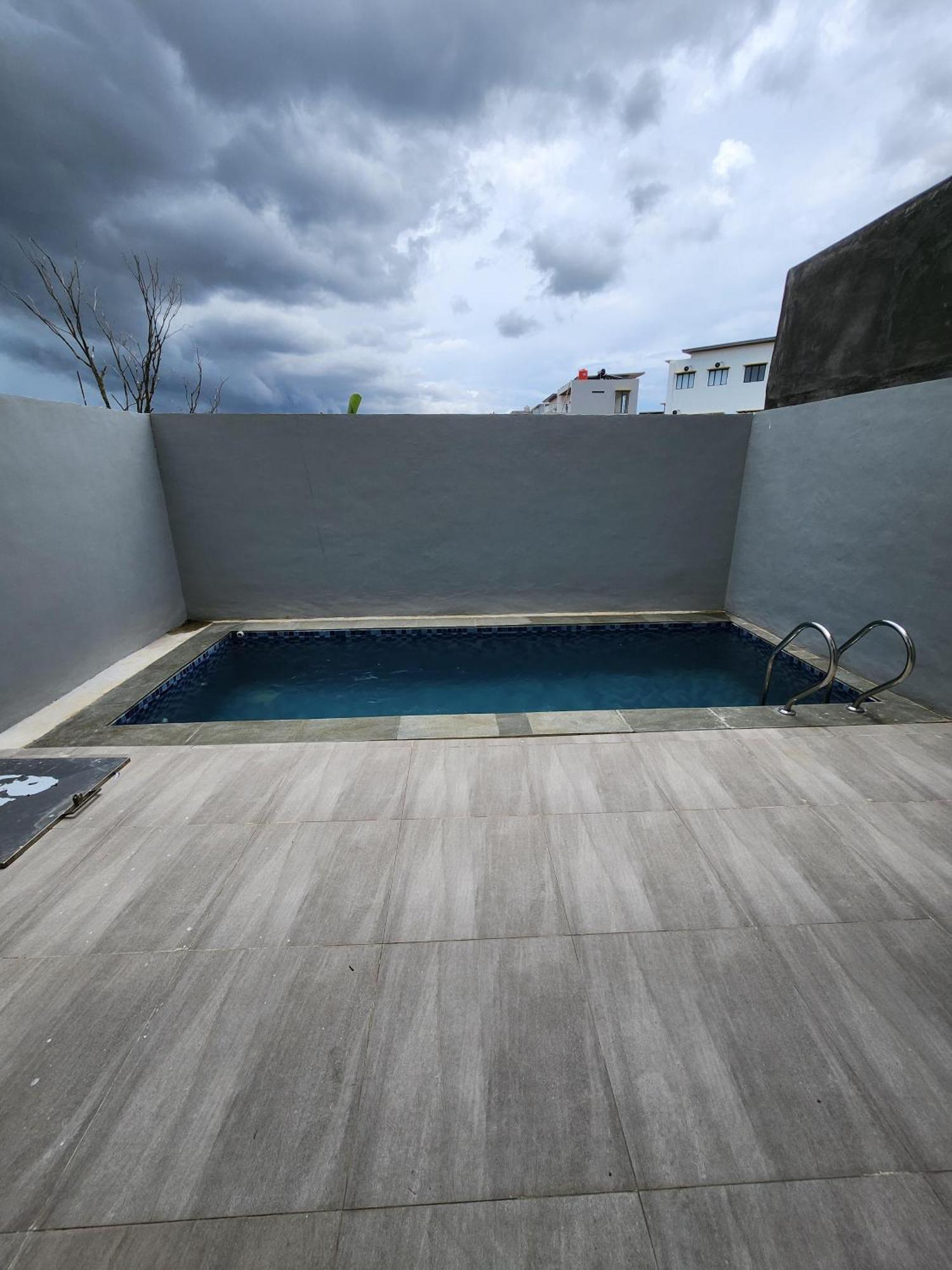 The Icon Central Batam 3 Bedroom Home Villa With Private Pool Exteriör bild