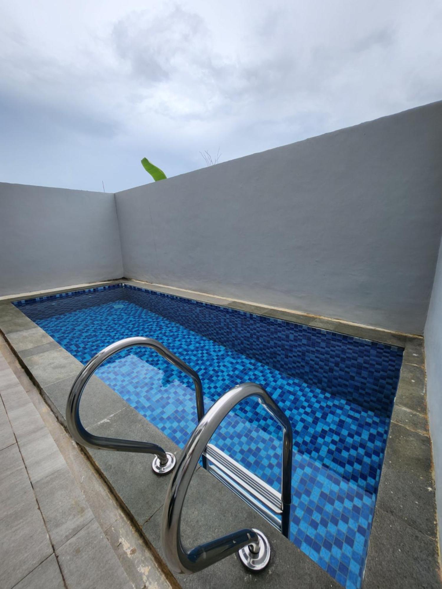 The Icon Central Batam 3 Bedroom Home Villa With Private Pool Exteriör bild